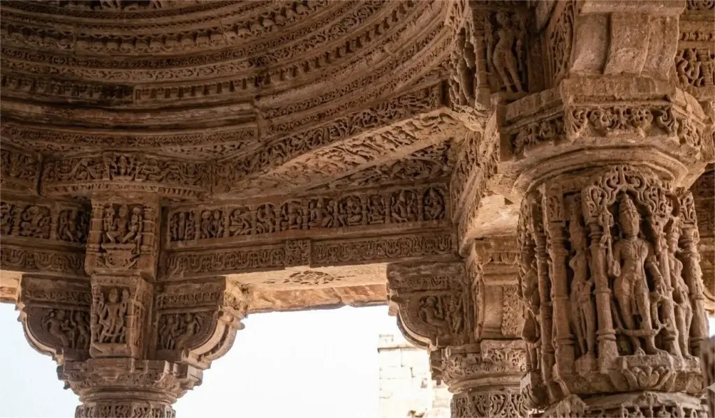 saas bahu temple gwalior